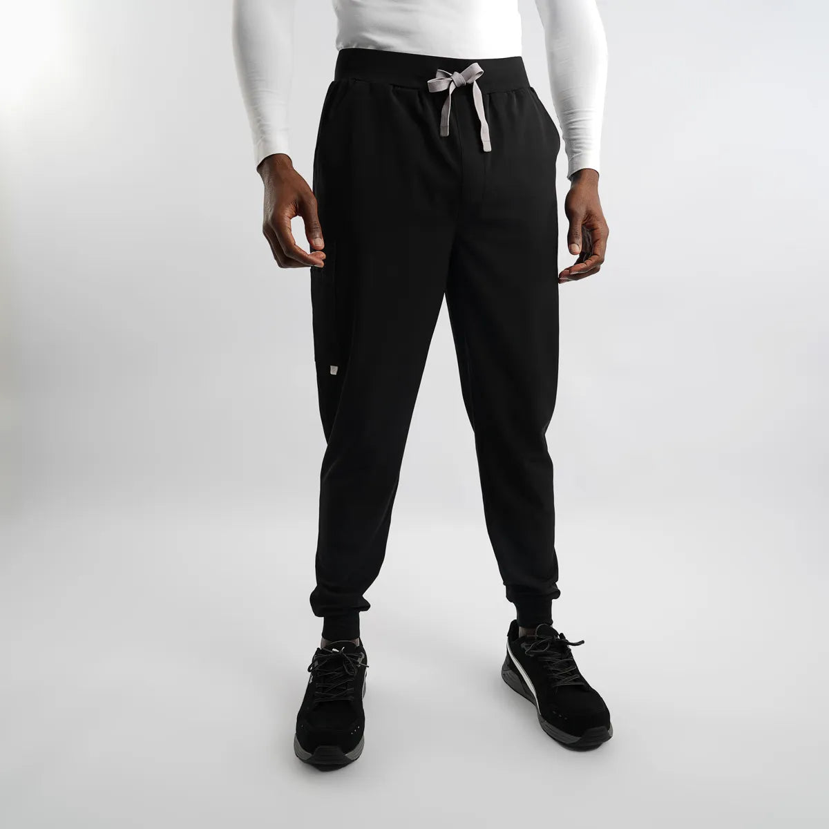 LUMA Men's Scrub Jogger SC207